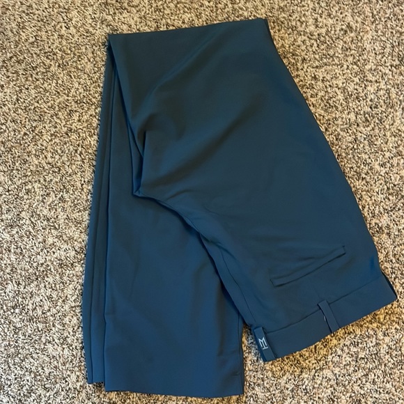Tiger Woods Collection Golf Pants - Picture 5 of 5